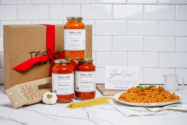 Classic Pasta Dinner Gift Box Set
