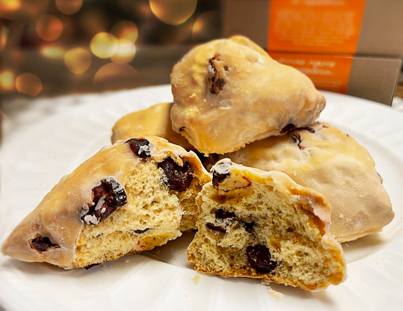 products/CranberryOrangeScones_Cropcopy.jpg